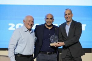 תנועת המושבים והתאחדות המלונות בישראל העניקו אות הוקרה הדדי ברקע שיתוף הפעולה עבור תושבי המושבים שפונו במהלך המלחמה